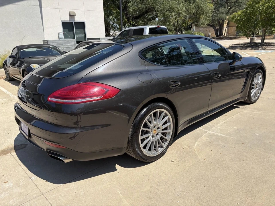 2016 Porsche 970 Panamera - Image 4 of 21