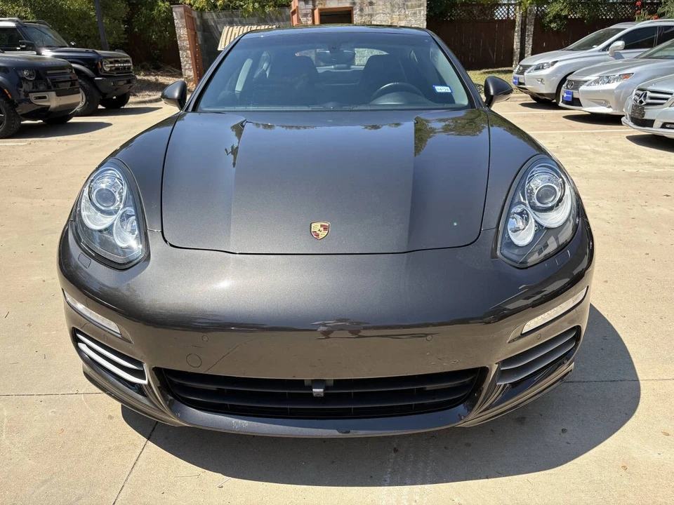 2016 Porsche 970 Panamera - Image 9 of 21