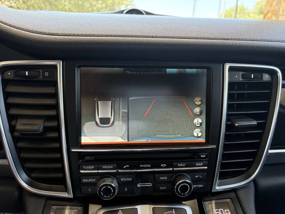 2016 Porsche 970 Panamera - Image 18 of 21