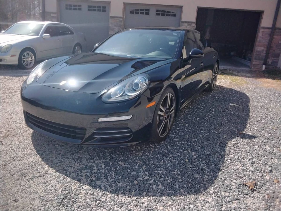 2016 Porsche 970 Panamera - Image 2 of 12