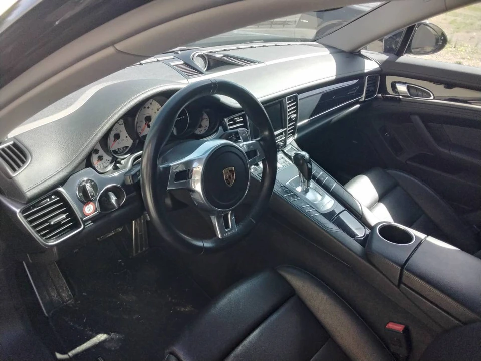 2016 Porsche 970 Panamera - Image 7 of 12