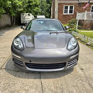 2016 Porsche Panamera 4 Edition Sedan 4D