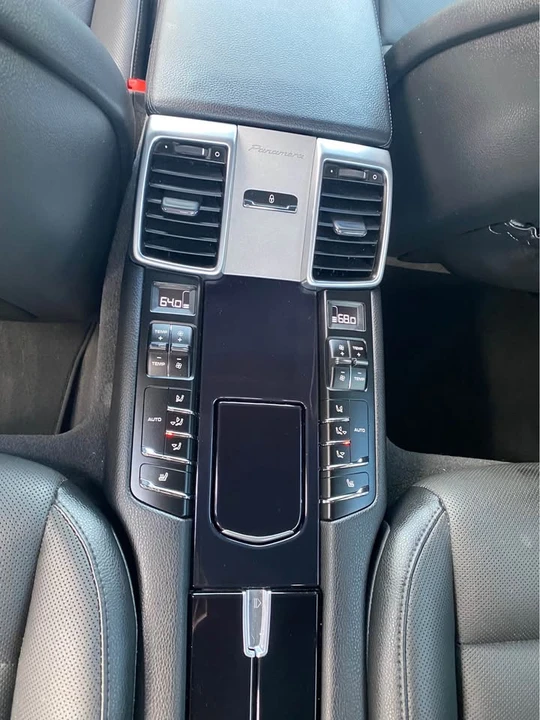 2016 Porsche 970 Panamera - Image 12 of 19