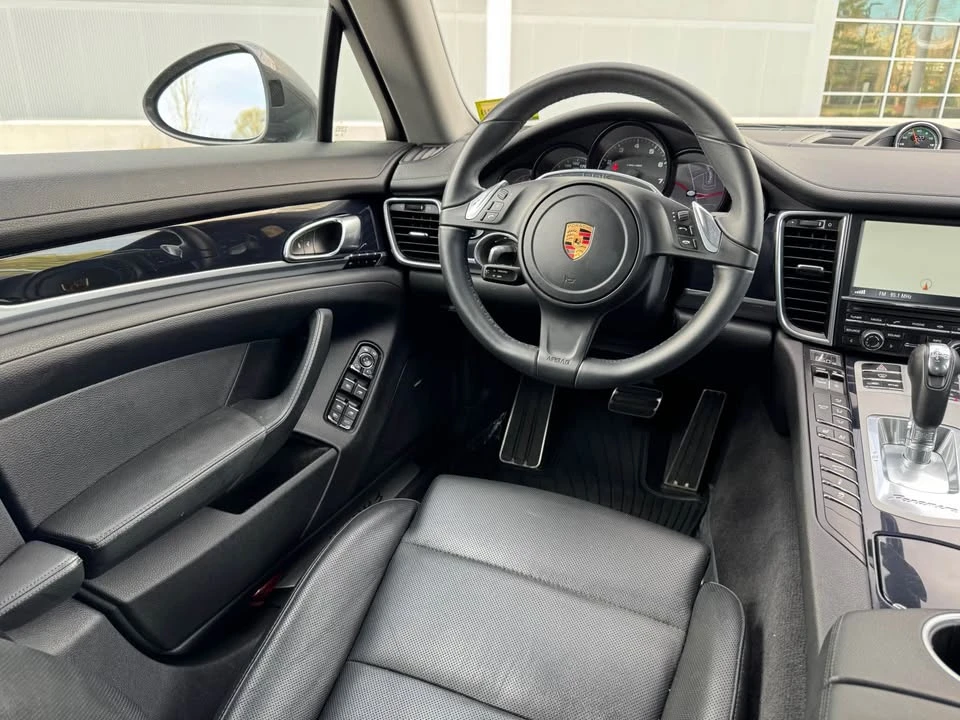 2016 Porsche 970 Panamera - Image 10 of 20