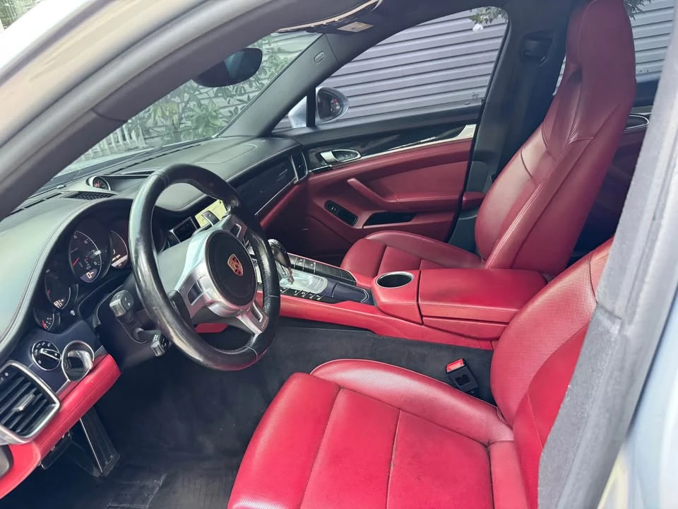 2016 Porsche 970 Panamera - Image 9 of 15