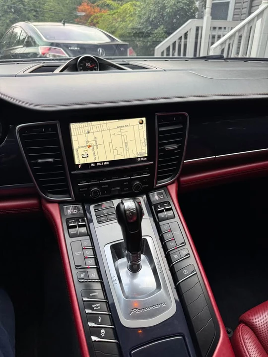 2016 Porsche 970 Panamera - Image 12 of 15