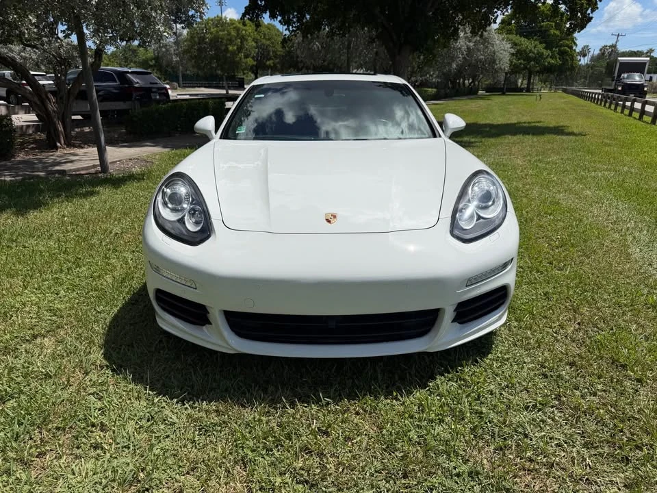 2016 Porsche 970 Panamera - Image 8 of 16
