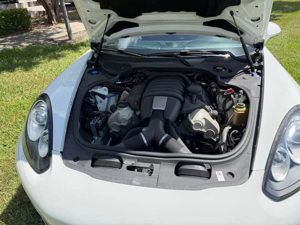 2016 Porsche 970 Panamera - Image 16 of 16