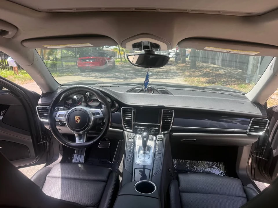 2016 Porsche 970 Panamera - Image 10 of 14