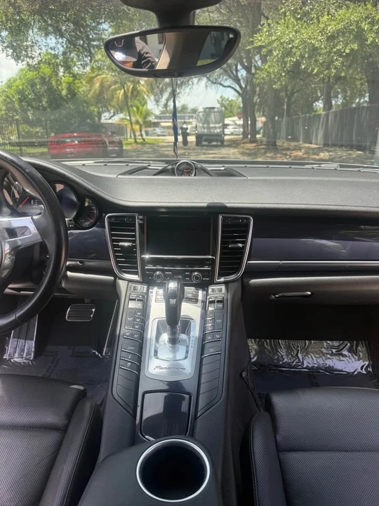 2016 Porsche 970 Panamera - Image 11 of 14