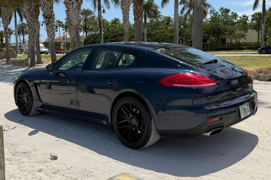 2016 Porsche 970 Panamera - Image 4 of 31