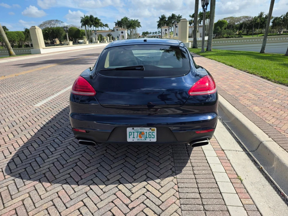 2016 Porsche 970 Panamera - Image 11 of 31