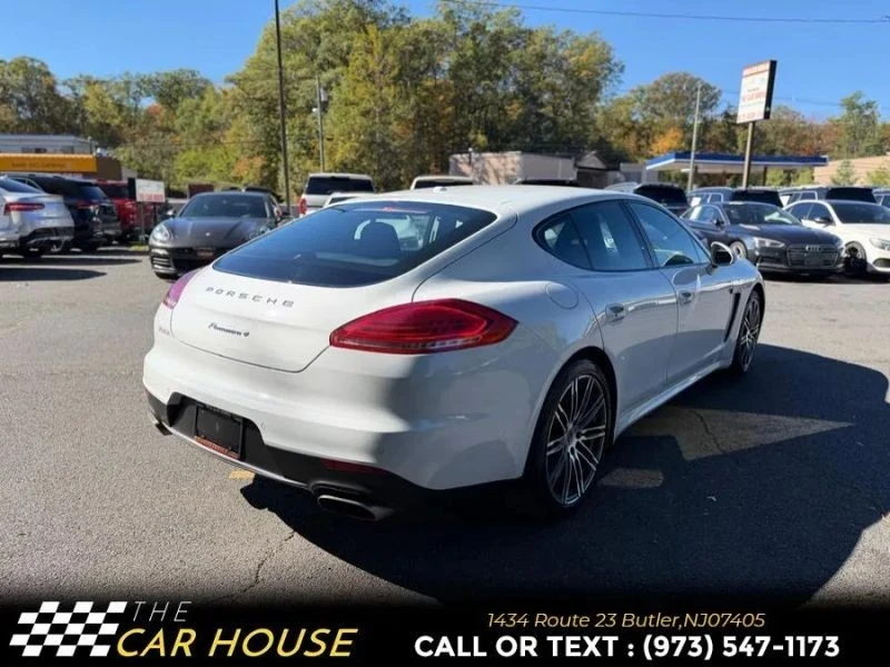 2016 Porsche 970 Panamera - Image 8 of 12