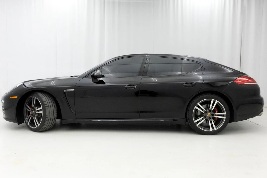 2016 Porsche 970 Panamera - Image 24 of 31