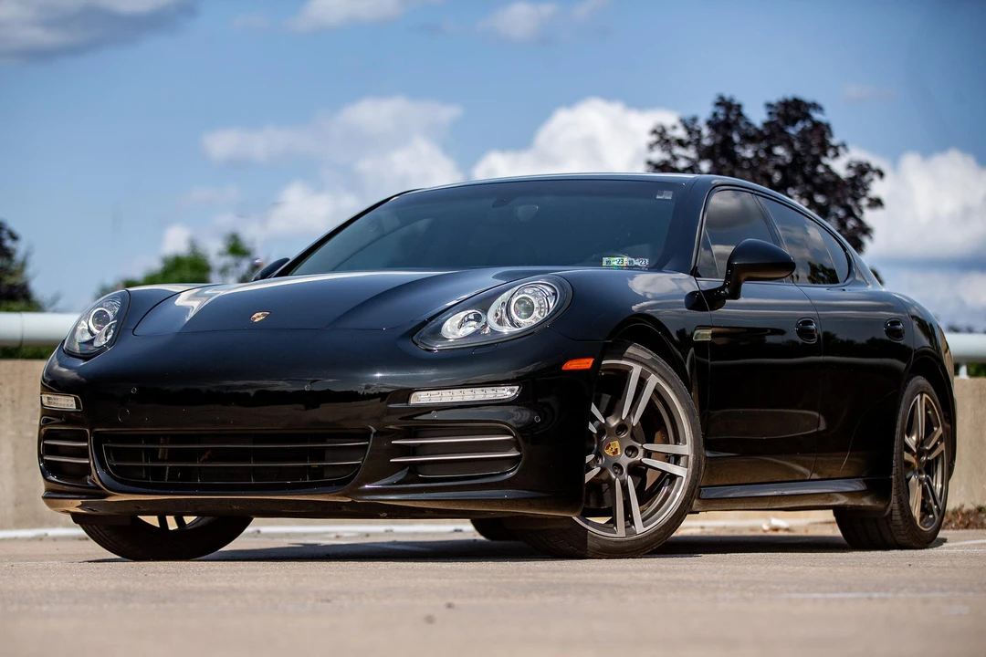 2016 Porsche 970 Panamera - Image 8 of 31