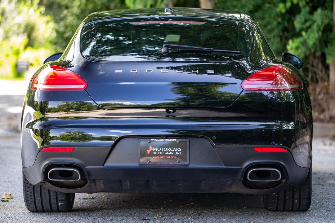 2016 Porsche 970 Panamera - Image 15 of 31