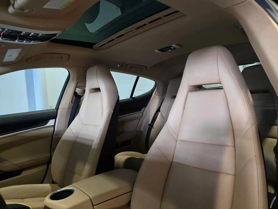 2016 Porsche 970 Panamera - Image 5 of 5