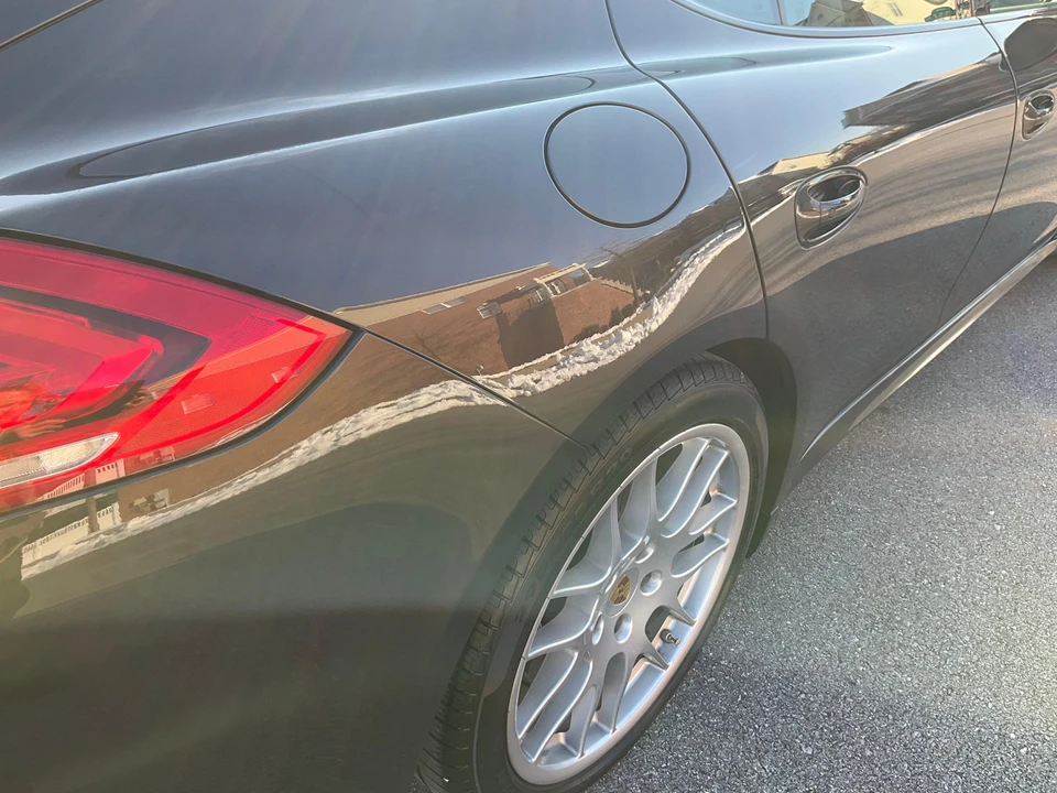 2016 Porsche 970 Panamera - Image 25 of 31