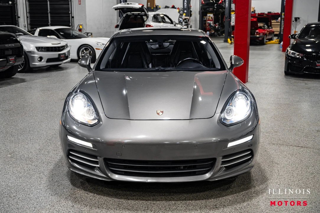 2016 Porsche 970 Panamera - Image 8 of 21