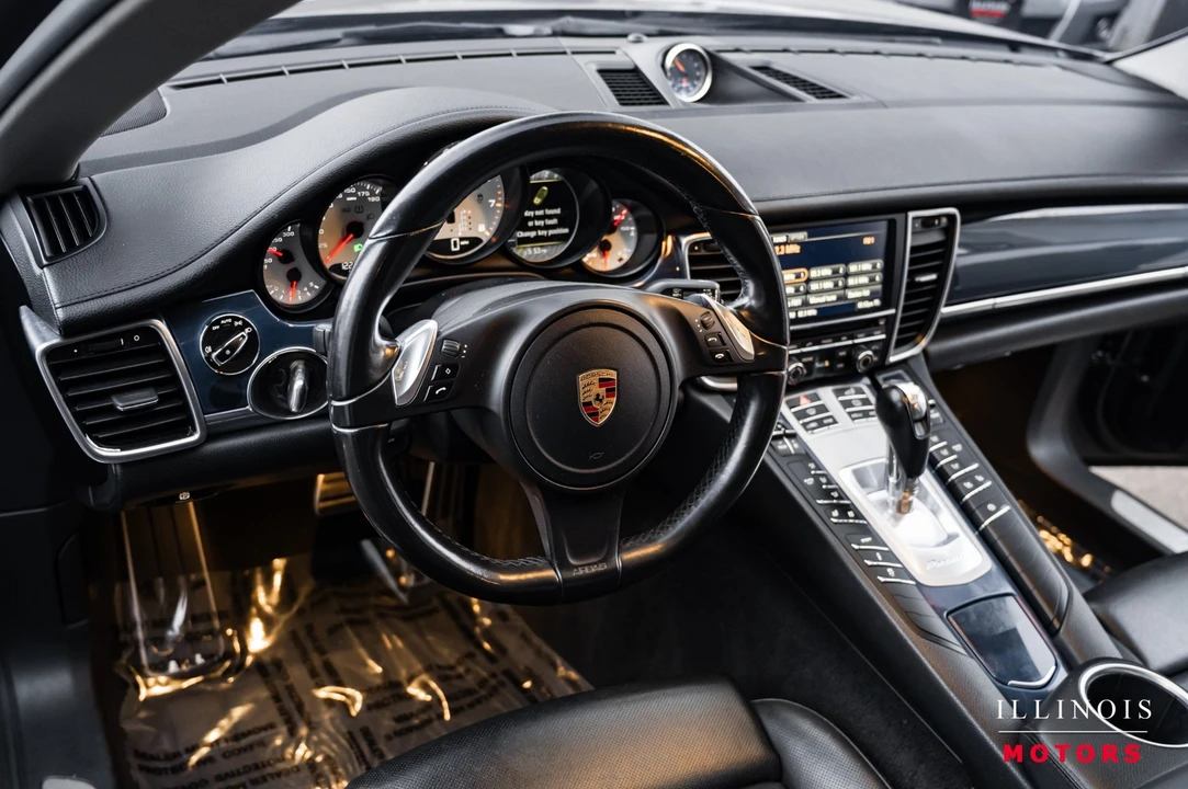 2016 Porsche 970 Panamera - Image 17 of 21