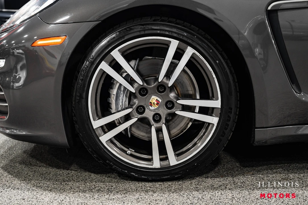 2016 Porsche 970 Panamera - Image 9 of 21