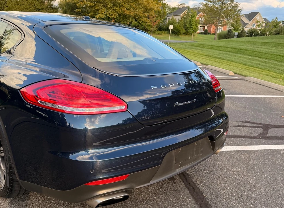 2016 Porsche 970 Panamera - Image 5 of 29