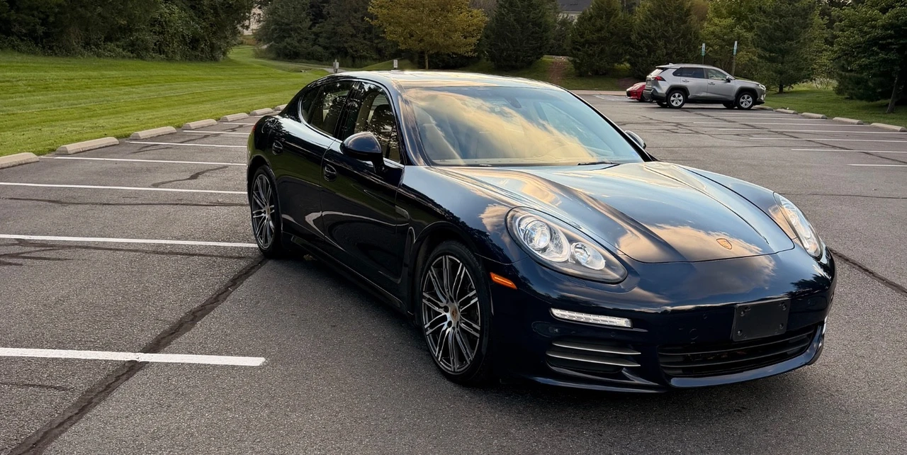 2016 Porsche 970 Panamera - Image 12 of 29