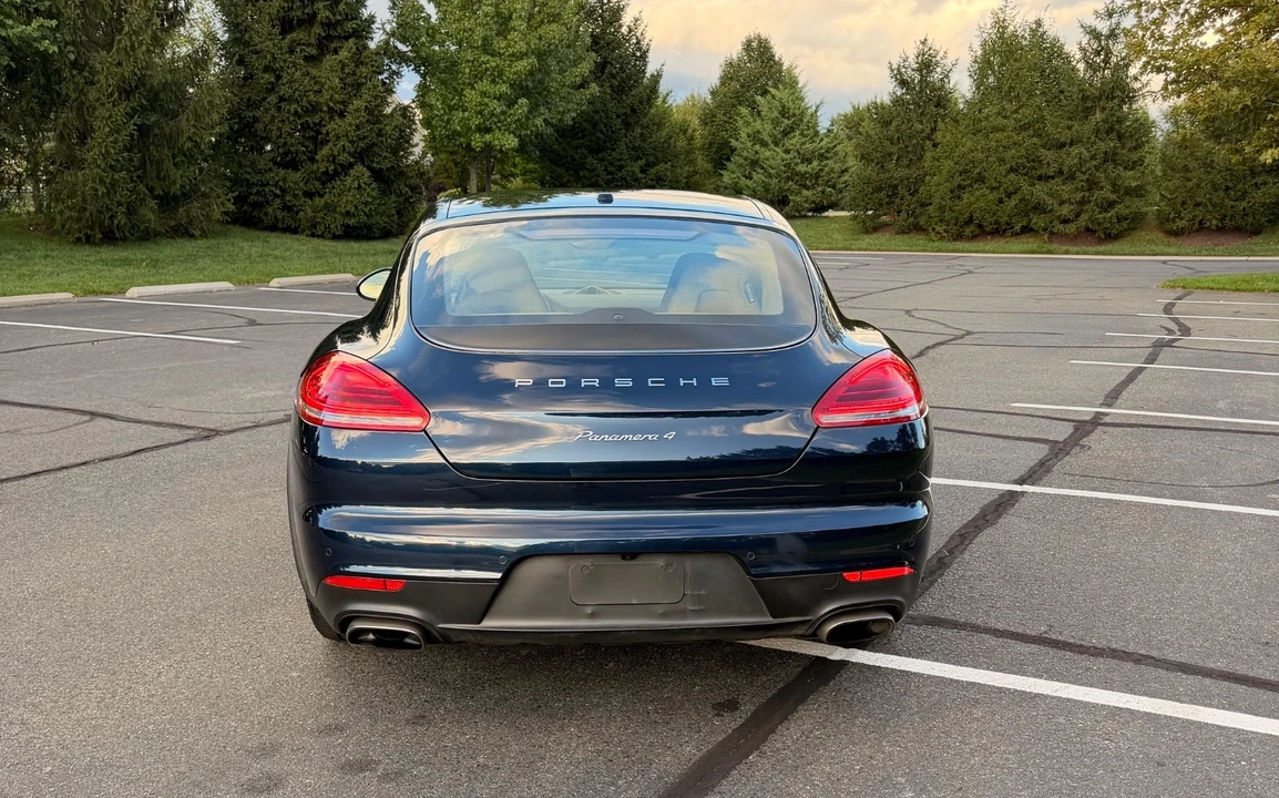 2016 Porsche 970 Panamera - Image 8 of 29
