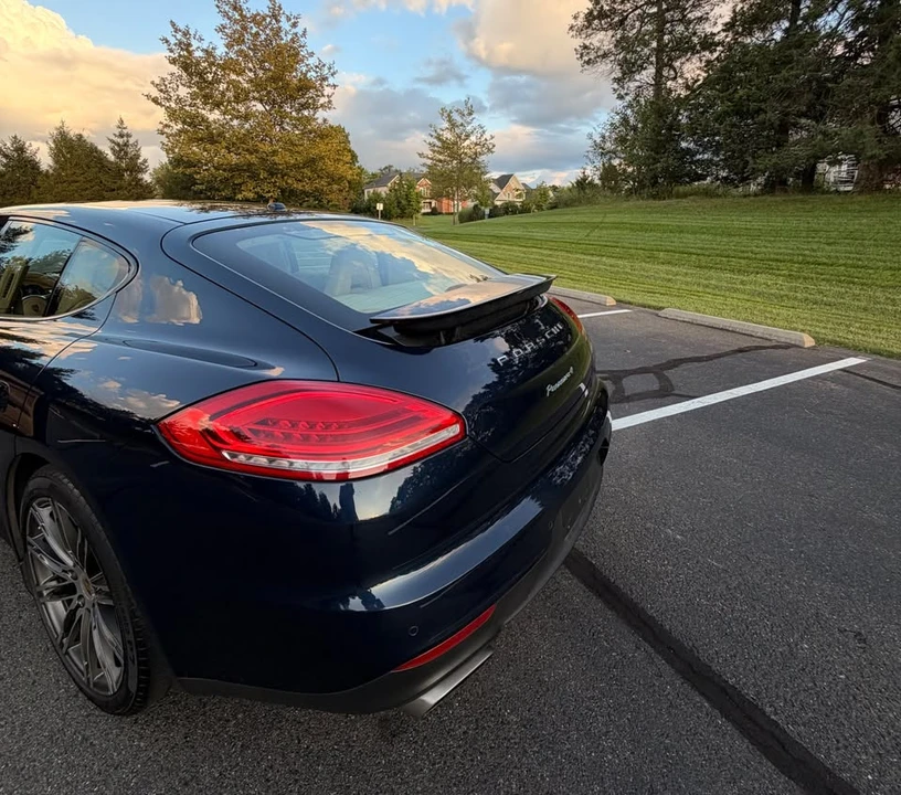 2016 Porsche 970 Panamera - Image 7 of 20