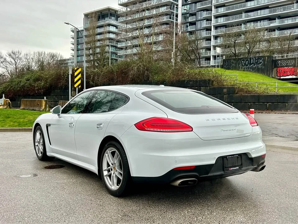 2016 Porsche 970 Panamera - Image 4 of 20