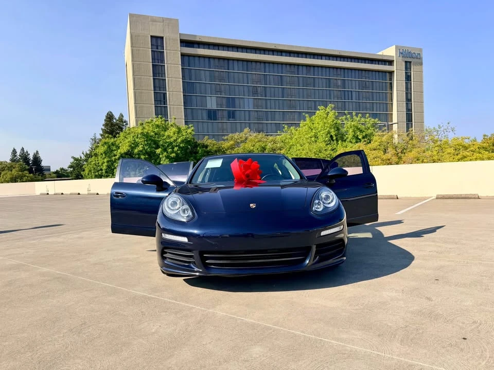 2016 Porsche 970 Panamera - Image 20 of 20