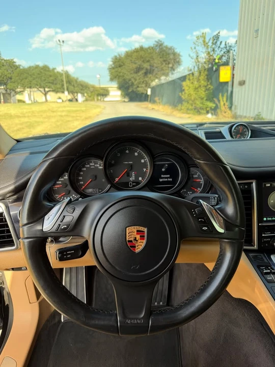 2016 Porsche 970 Panamera - Image 4 of 19