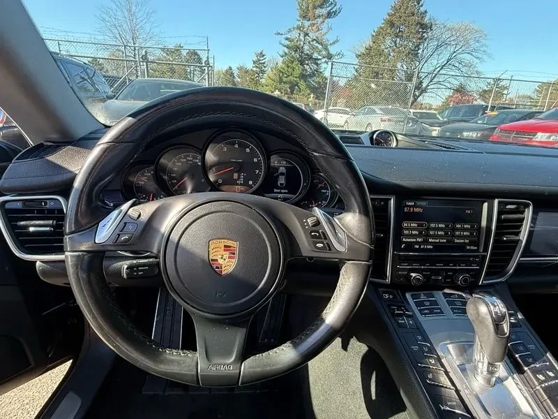 2016 Porsche 970 Panamera - Image 8 of 19