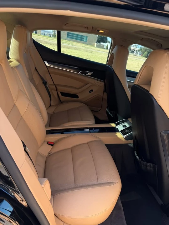 2016 Porsche 970 Panamera - Image 17 of 19
