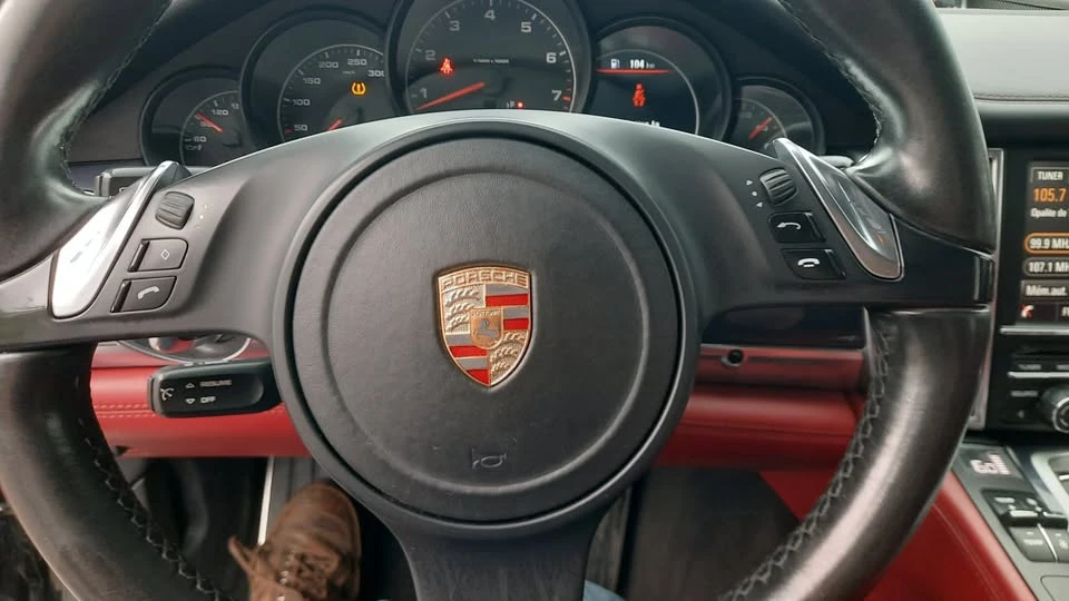 2016 Porsche 970 Panamera - Image 8 of 12