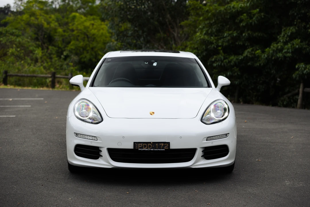 2016 Porsche 970 Panamera - Image 10 of 31