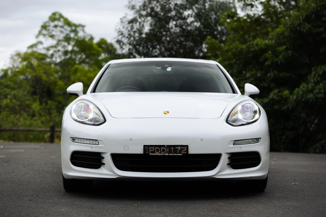 2016 Porsche 970 Panamera - Image 2 of 31