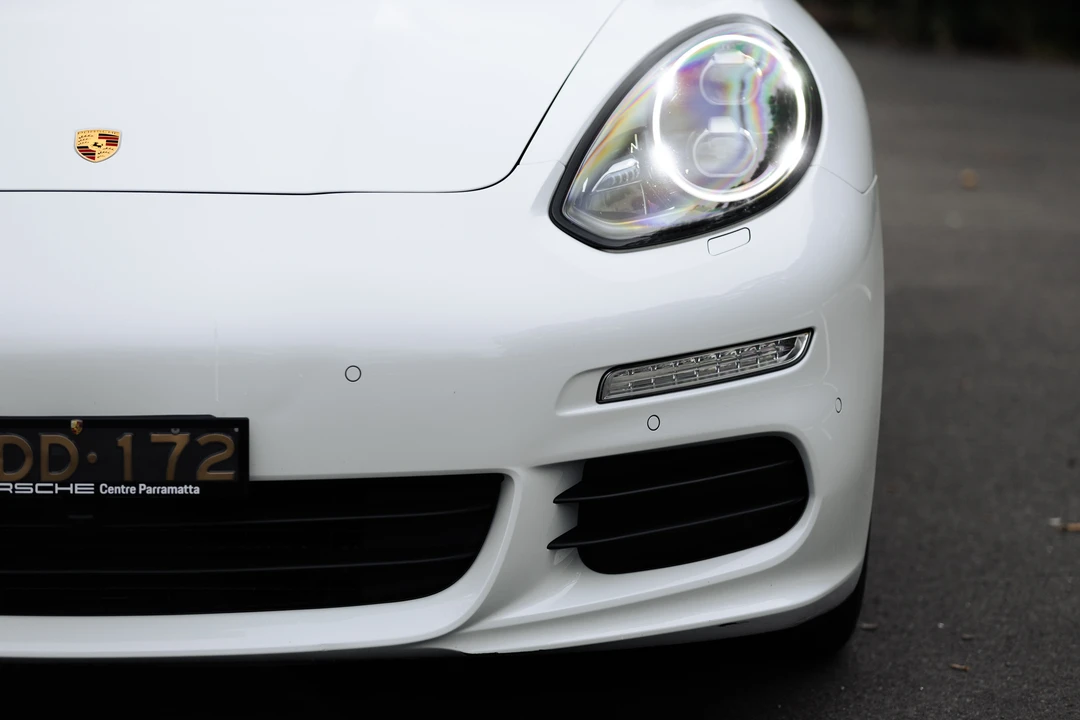 2016 Porsche 970 Panamera - Image 12 of 31