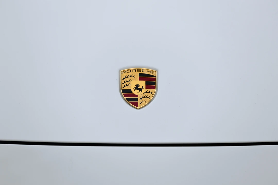 2016 Porsche 970 Panamera - Image 16 of 31