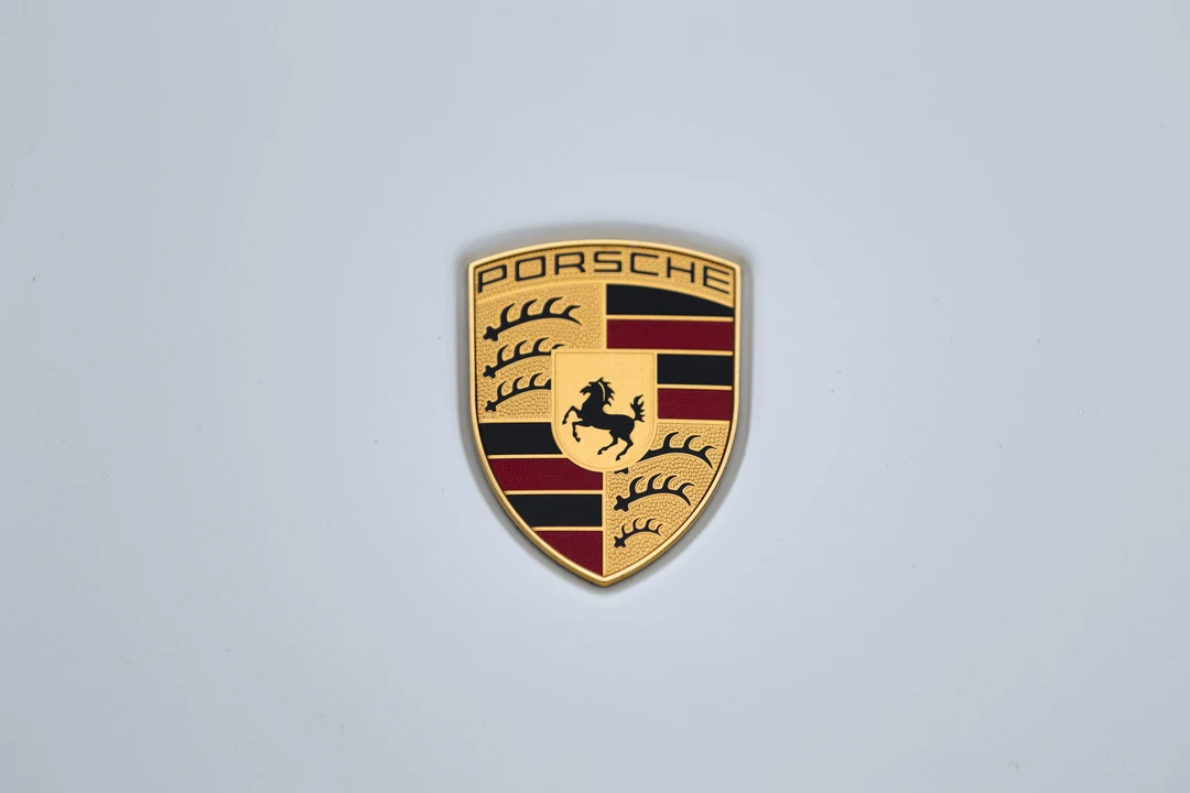 2016 Porsche 970 Panamera - Image 17 of 31