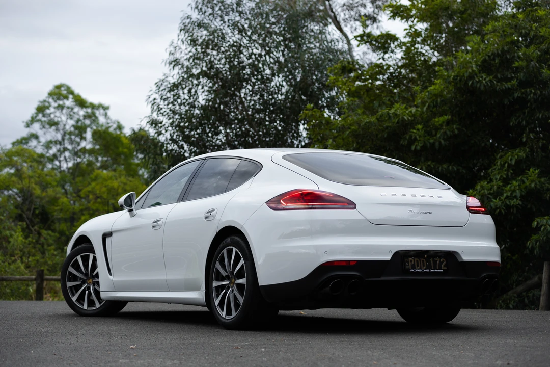 2016 Porsche 970 Panamera - Image 5 of 31