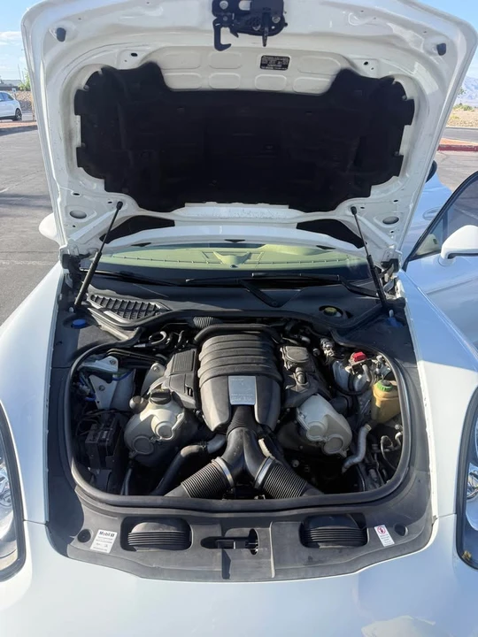 2016 Porsche 970 Panamera - Image 16 of 16
