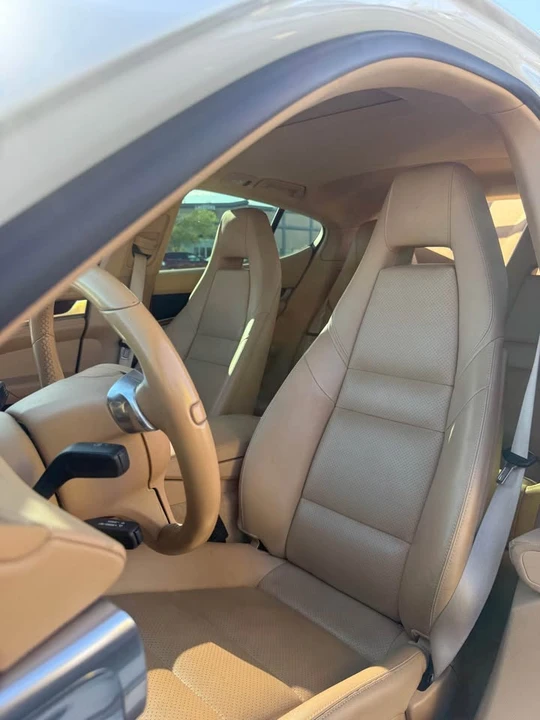 2016 Porsche 970 Panamera - Image 8 of 16