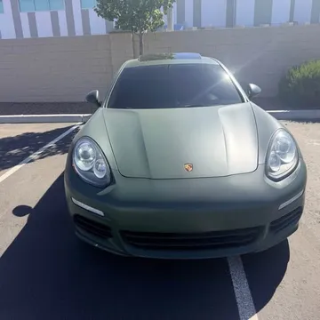 2016 Porsche Panamera 4 Sedan 4D