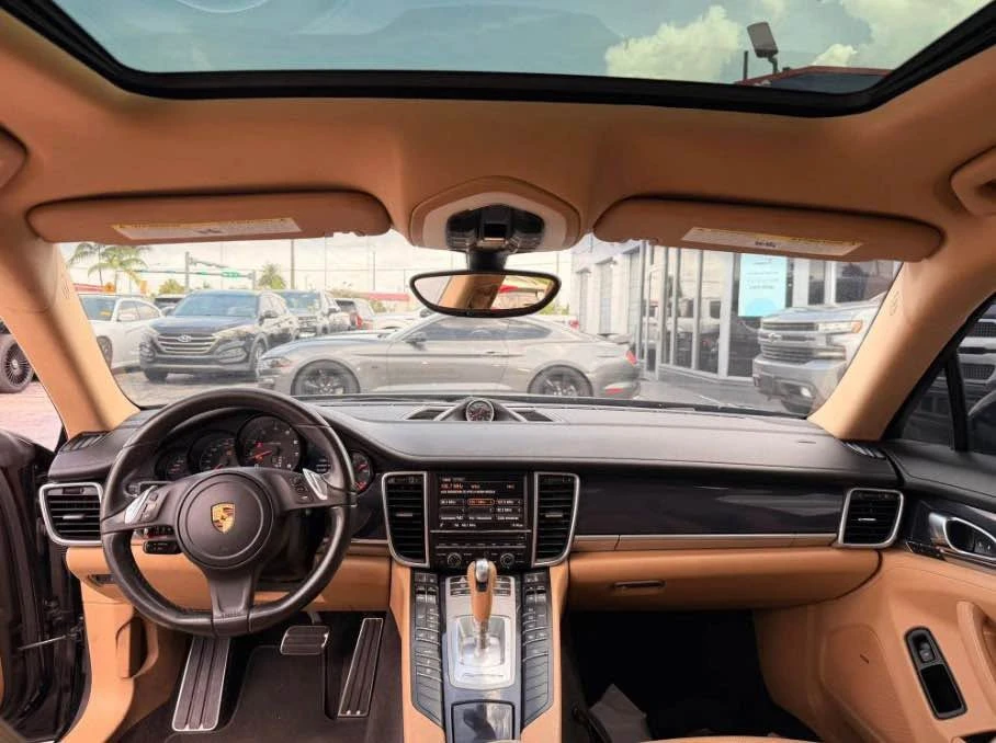 2016 Porsche 970 Panamera - Image 5 of 6