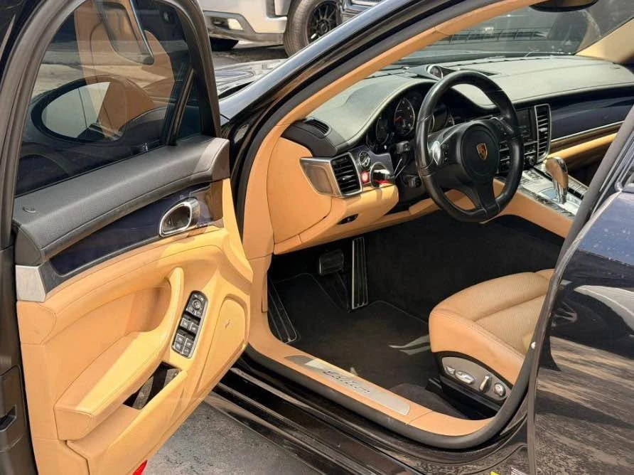 2016 Porsche 970 Panamera - Image 4 of 6
