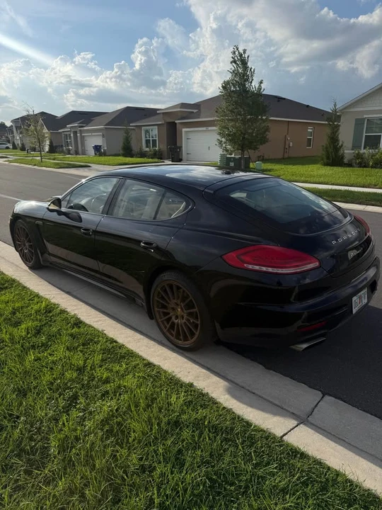 2016 Porsche 970 Panamera - Image 8 of 13