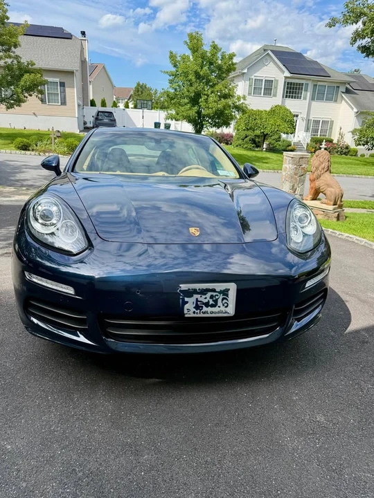 2016 Porsche 970 Panamera - Image 13 of 18