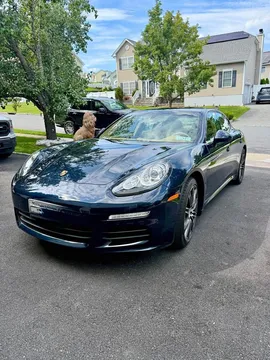 2016 Porsche Panamera 4 Sedan 4D