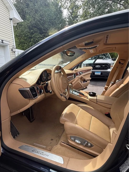 2016 Porsche 970 Panamera - Image 14 of 20